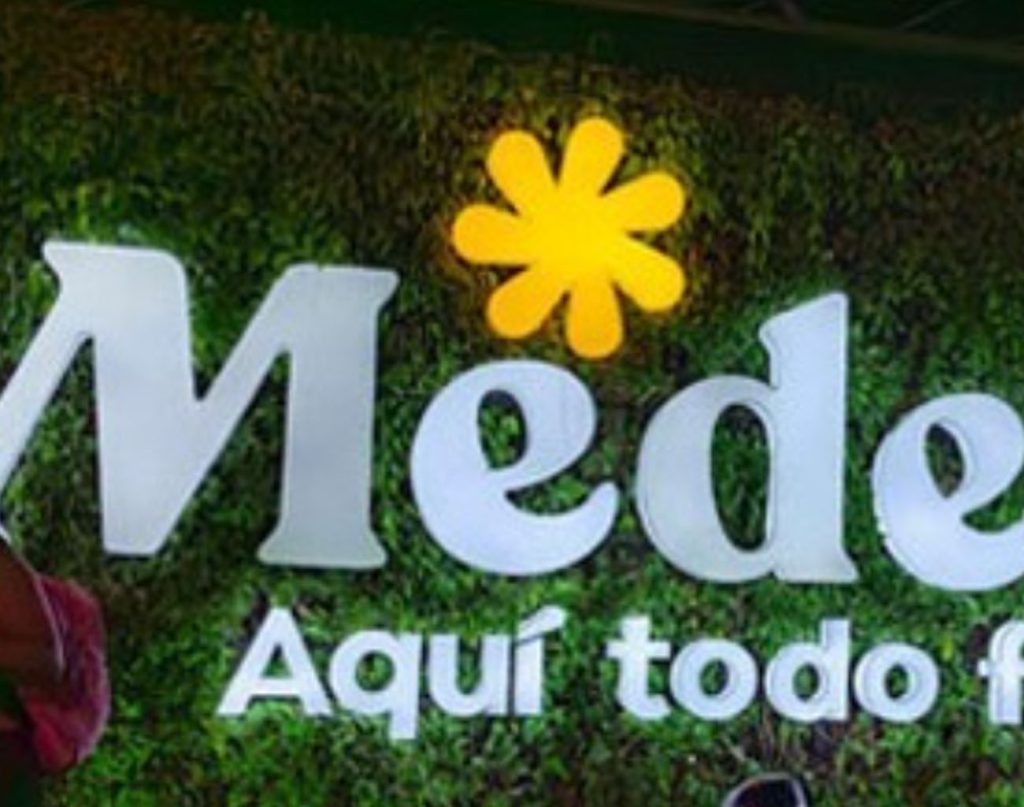 Ideas Grupo Creativo, Medellin, Avisos Luminosos,