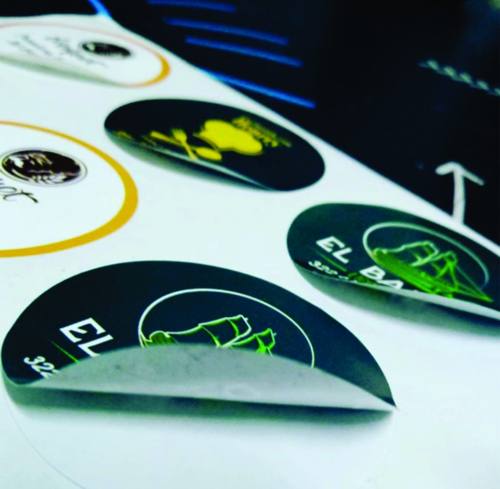 stickers en medellin